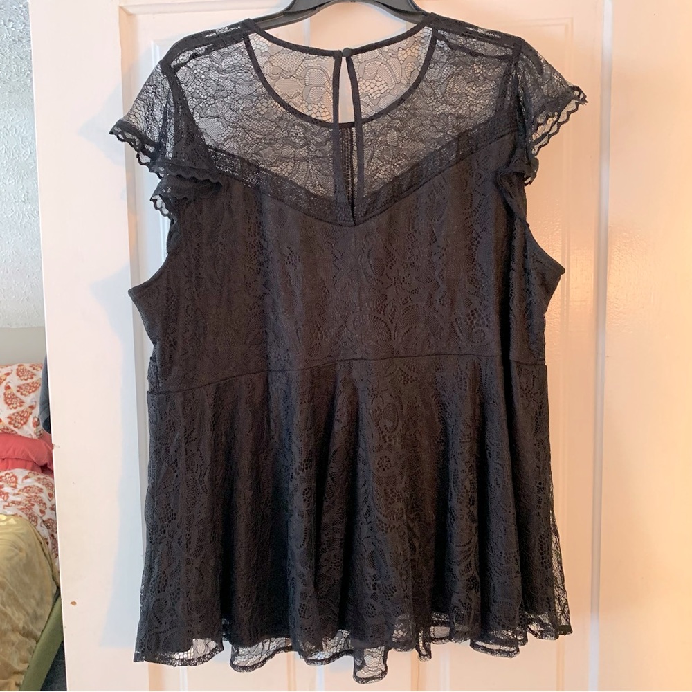 torrid black lace top dressy shirt size 2